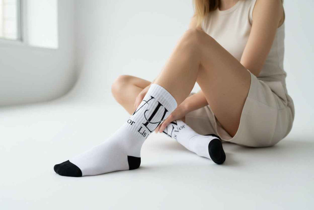 LV Lis Vor Socks